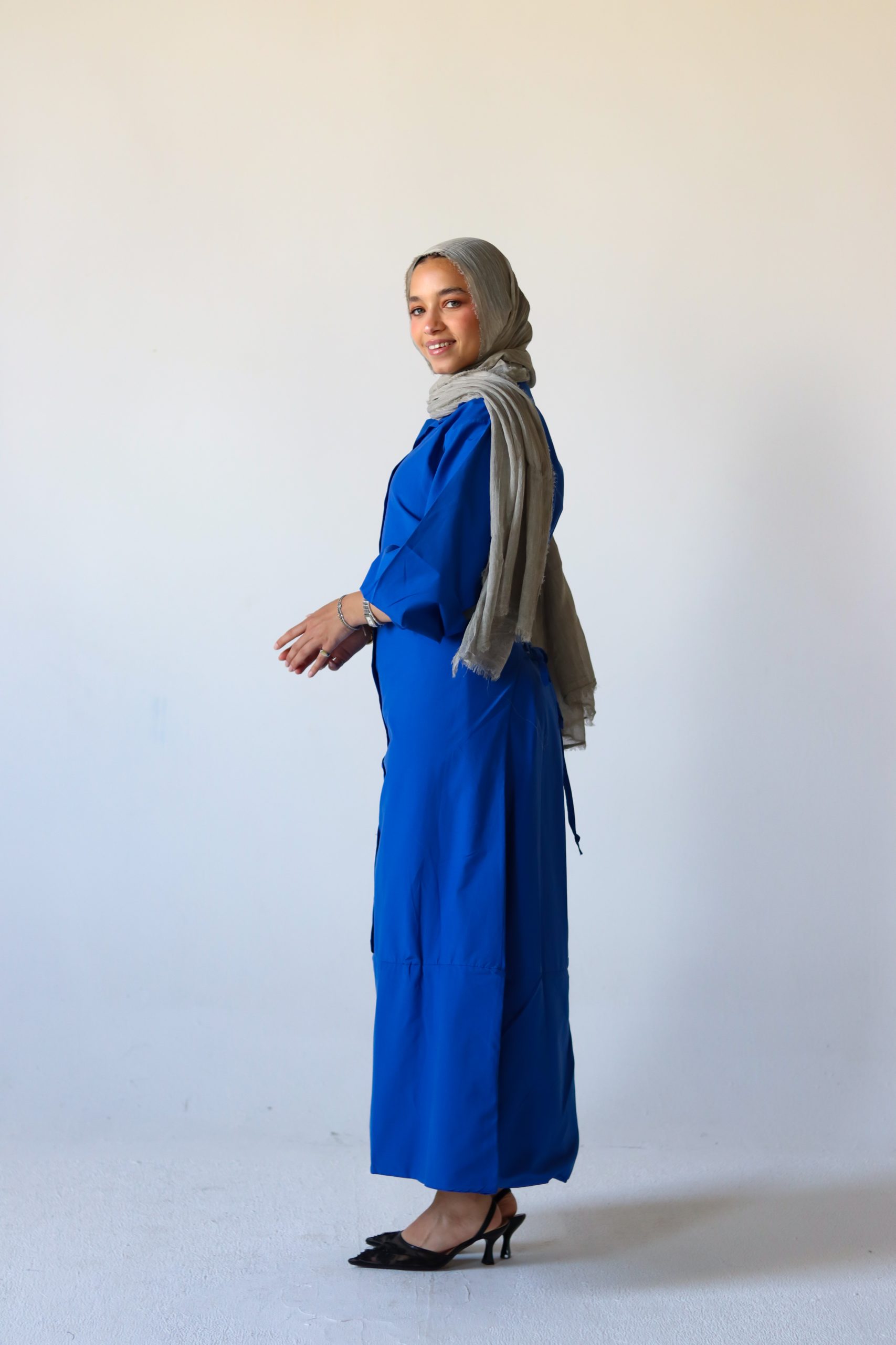 Roma Solid Dress - Image 19